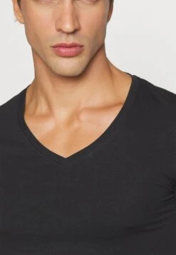 Pier One 2 PackMaglietta IntimaBlack Uomo Intimo PI982Q00F-Q11 -Pier One c73be1588f9a4876a16cf9fff5f7185d