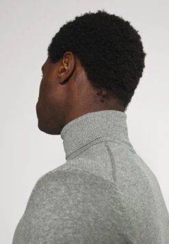 Pier One 2 PackBasic TurtleneckMaglioneBlack/Mottled Light Grey Uomo Maglieria PI922Q06B-Q14 18 Pier One 2 PackBasic TurtleneckMaglioneBlack/Mottled Light Grey Uomo Maglieria PI922Q06B-Q14 -Pier One cd833c29eab047e19e00cc4e3a2fddf0