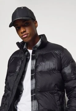 Pier One Block Puffer - Giacca Invernale - Black -Pier One d70552691ab94c6d85dc6ddbe3856dec