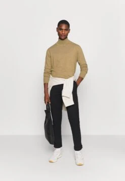 Pier One MaglioneCamel Uomo Maglieria PI922Q01E-B11 -Pier One df1f61a899104c85b13e1a2e26106e4d