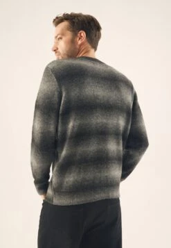 Pier One MaglioneBlack Uomo Maglieria PI922Q0BX-Q11 9 Pier One MaglioneBlack Uomo Maglieria PI922Q0BX-Q11 -Pier One e0a976e051d24c95addecdeae15c1ef9