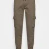 Pier One Pantaloni CargoBrown Uomo Pantaloni YO122E02X-O11 -Pier One e3e4ff5dac964139831b2bd60f5b1c4c