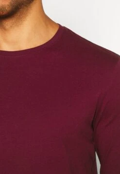 Pier One PigiamaBordeaux Uomo Per La Notte PI982M033-G11 -Pier One ee02e18bc0fe4bdfafb3b53c3a7a045d