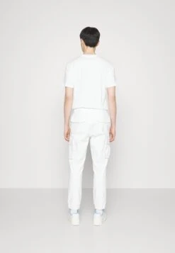 Pier One Cuffed Skinny Trouser Pantaloni CargoWhite Uomo Pantaloni YO122E01H-A11 -Pier One eee665d232a84aa99ab70737a0f63199