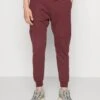 Pier One Pantaloni SportiviBordeaux Uomo Pantaloni PI922E03N-G11 -Pier One f159e342d2144090b18aade53ddd5927