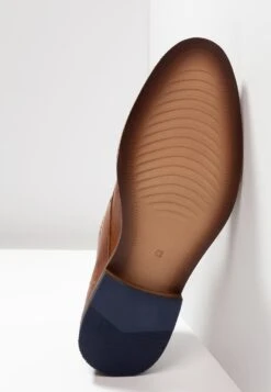 Pier One Leather - Stringate Eleganti - Cognac 12 Pier One Leather - Stringate Eleganti - Cognac -Pier One f47ca42db8df499e9aede9cf8214a77b