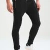 Pier One Biker JoggerPantaloni SportiviBlack Uomo Pantaloni Sportivi E Joggers PI922E03L-Q11 -Pier One f631af0b066c4c418b43e4e434136360