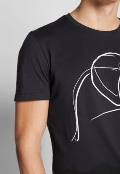 Pier One T-Shirt Con StampaBlack Uomo T-shirt E Polo PI922O0D5-Q11 -Pier One fb906ec04aff4e6db0632d0ee3a8dc32